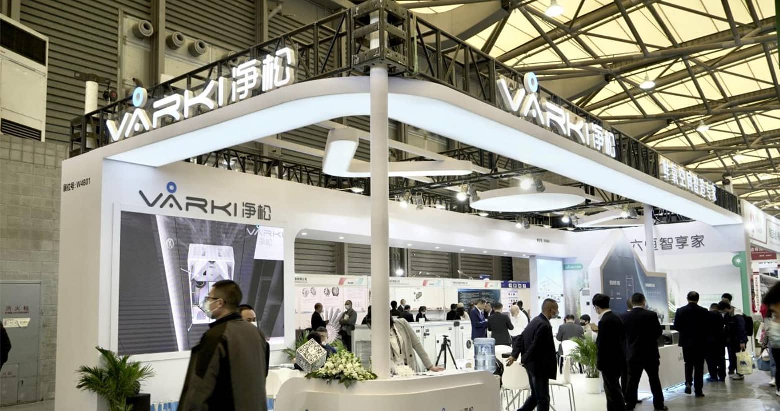 新風：凈松環(huán)境智控冷暖，“馭風者御風”